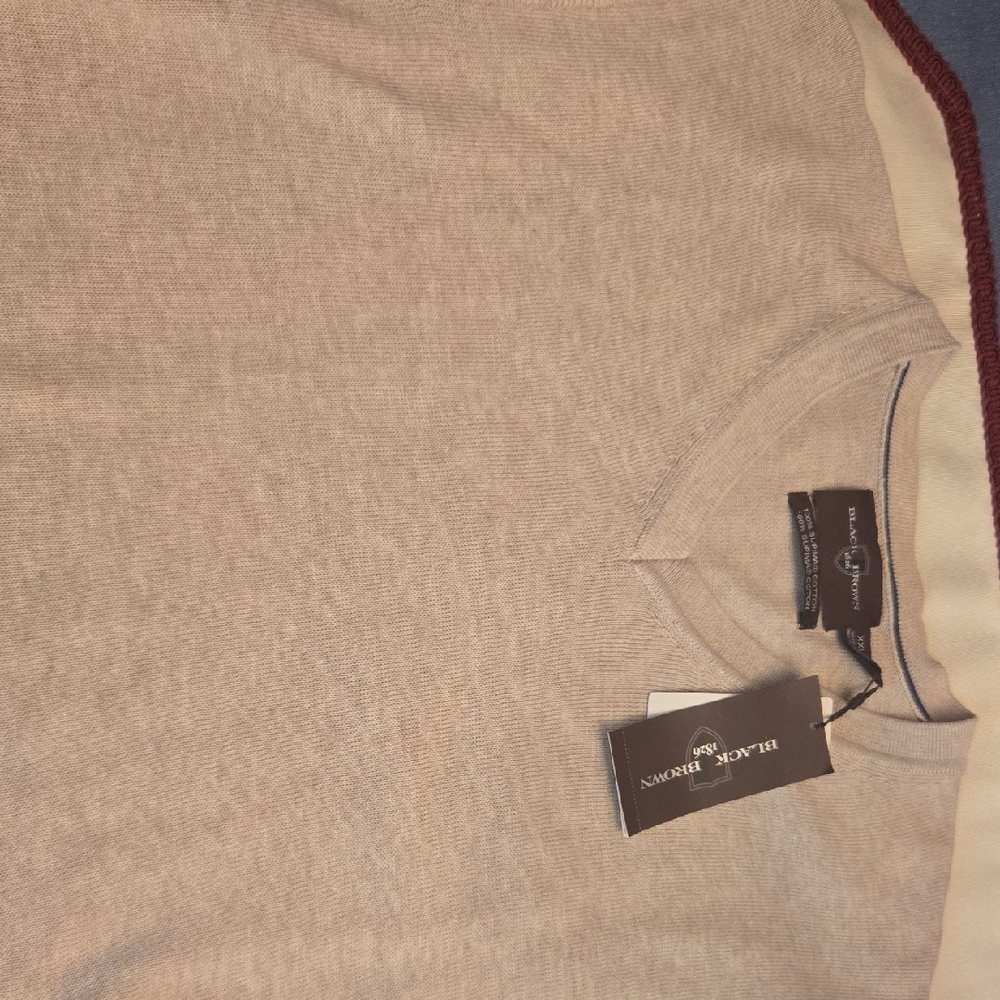 Black Brown 1826 Cream V-Neck Sweater